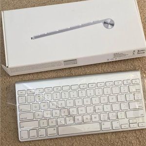 Apple wireless keyboard NIB